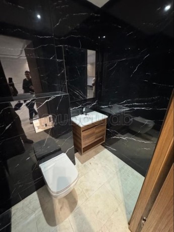 appartement-a-lachat-a-anfa-extension-1-chambre-residence-avec-concierge-climatisation-generale-big-12