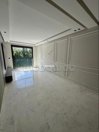 appartement-a-lachat-a-anfa-extension-1-chambre-residence-avec-concierge-climatisation-generale-big-1