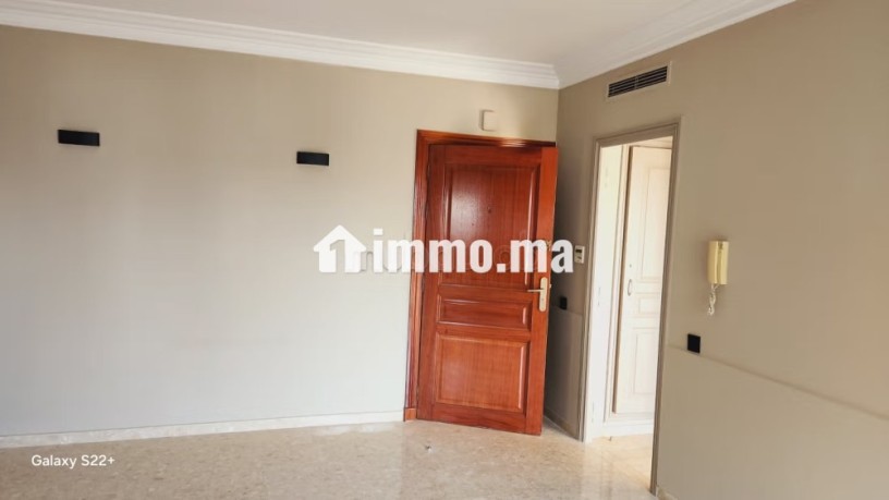 a-vendre-studio-avec-terrasse-a-gauthier-big-11
