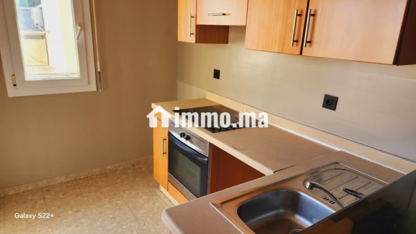 a-vendre-studio-avec-terrasse-a-gauthier-big-12