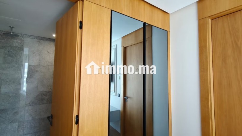 studio-meuble-a-louer-5-etage-princesses-big-5