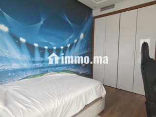 Vend appartement à Casablanca Finance City.
Surface totale 202 m².
Bien meublé - Appartement à vendre - Casablanca