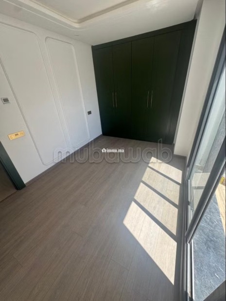 Vend appartement à Les princesses. 2 chambres agréables. Antenne parabolique et sécurité - Vente Immobilier - Casablanca - photo 7