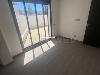 Vend appartement à Les princesses. 2 chambres agréables. Antenne parabolique et sécurité - Appartement à vendre - Casablanca