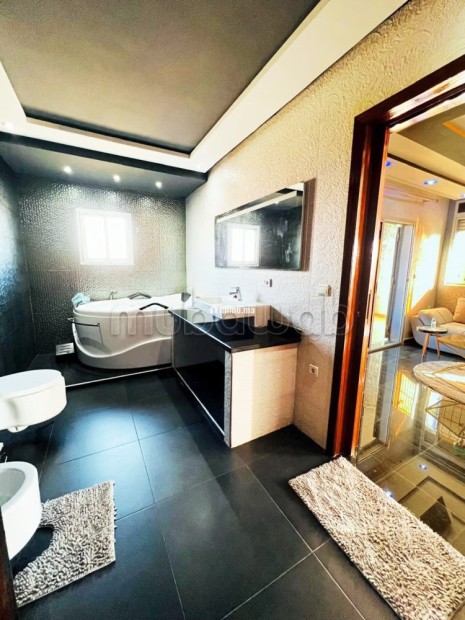 Location saisonnière villa haut standing à Riyad. Surface totale 300 m². Piscine et cheminée - Vente Immobilier - Rabat - photo 7