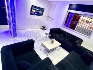 Location saisonnière villa haut standing à Riyad. Surface totale 300 m². Piscine et cheminée - Maison à vendre - Rabat
