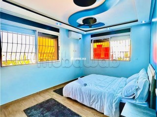 Location saisonnière villa haut standing à Riyad. Surface totale 300 m². Piscine et cheminée - Maison à vendre - Rabat