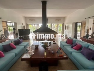 Villa Californienne avec piscine Route de Fès - Bureau à vendre