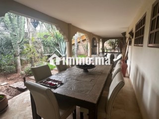 Villa Californienne avec piscine Route de Fès - Bureau à vendre