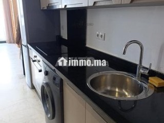 Studio Meublé Avec Emplacement Premium - Appartement à louer - Casablanca