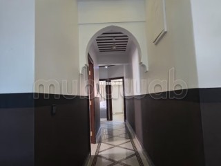 Vend appartement à Guéliz. 3 grandes pièces. Terrasse - Appartement à vendre - Marrakech