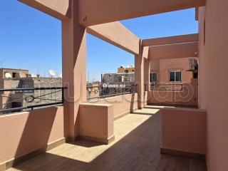 Vend appartement à Guéliz. 3 grandes pièces. Terrasse - Appartement à vendre - Marrakech