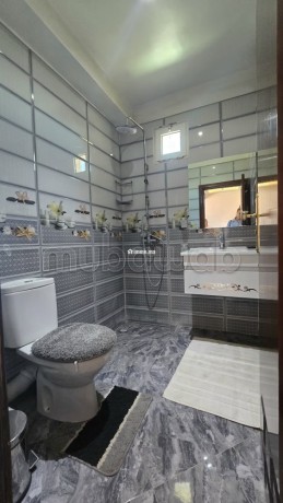 vend-appartement-a-gueliz-3-grandes-pieces-terrasse-big-13