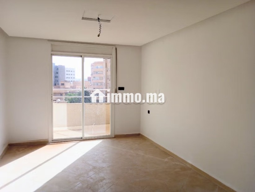 Joli appartement au centre ville - Location Immobilier - Autre - photo 5