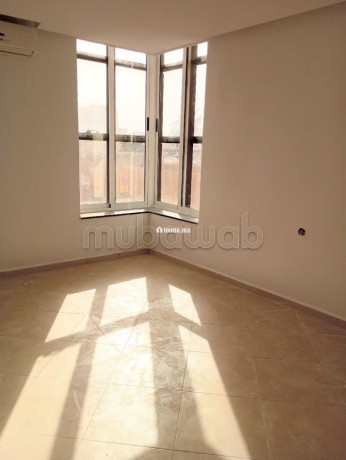 joli-appartement-au-centre-ville-big-0