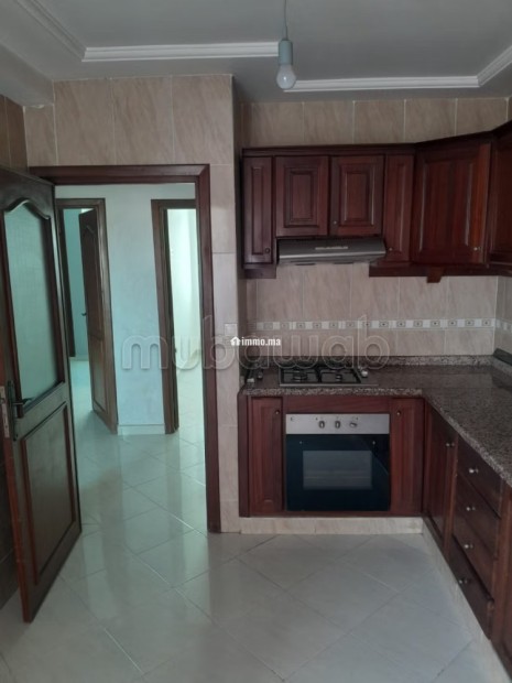 Apprtement 3 chambres en plein centre ville - Location Immobilier - Autre - photo 2