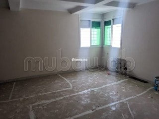 Apprtement 3 chambres en plein centre ville - Appartement à louer - Autre