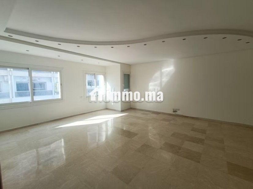 Grand 3 chambres neuf GAUTHIER - Location Immobilier - Casablanca - photo 2