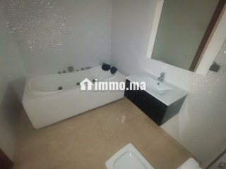 Grand 3 chambres neuf GAUTHIER - Appartement à louer - Casablanca