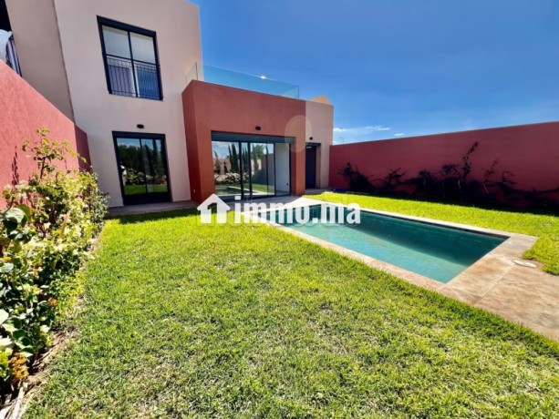maison-de-haut-standing-a-vendre-a-route-casablanca-3-belles-chambres-terrasse-et-jardin-big-1