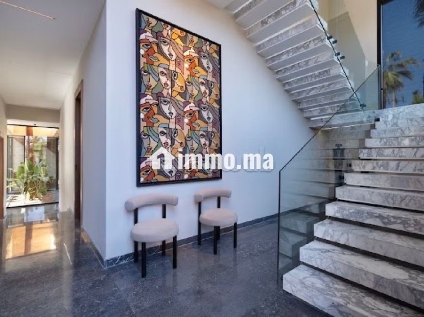 Magnifique villa à vendre à Route de l'Ourika. 6 grandes pièces. Salon traditionnel marocain, résidence sécurisée - Vente Immobilier - Marrakech - photo 7