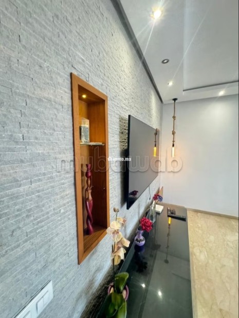 Bel appartement en location à Agdal. 3 pièces. Bien meublé - Location Immobilier - Rabat - photo 1