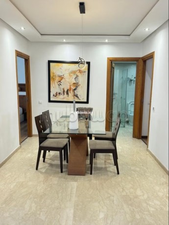 bel-appartement-en-location-a-agdal-3-pieces-bien-meuble-big-9