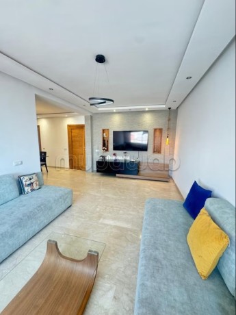 bel-appartement-en-location-a-agdal-3-pieces-bien-meuble-big-10