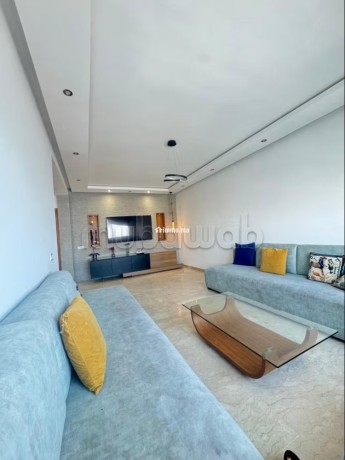 bel-appartement-en-location-a-agdal-3-pieces-bien-meuble-big-11