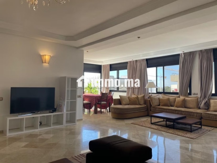 Appartement en location à Riyad. Surface de 215 m². Ascenseur et terrasse - Location Immobilier - Rabat - photo 3