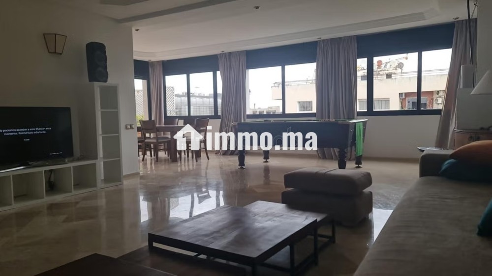 Appartement en location à Riyad. Surface de 215 m². Ascenseur et terrasse - Location Immobilier - Rabat - photo 5