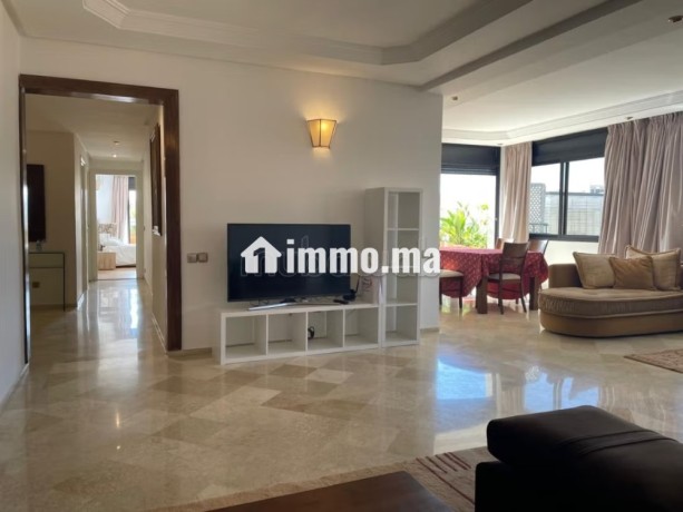 appartement-en-location-a-riyad-surface-de-215-m2-ascenseur-et-terrasse-big-0