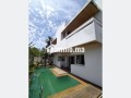 villa-de-luxe-a-vendre-a-plage-rose-maree-surface-de-438-m2-bien-meuble-small-6