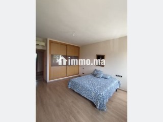Villa de luxe à vendre à Plage rose marée. Surface de 438 m². Bien meublé - Villa à vendre - Autre