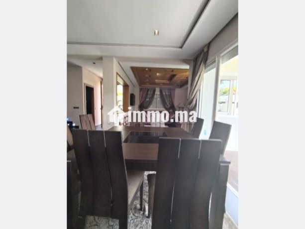 villa-de-luxe-a-vendre-a-plage-rose-maree-surface-de-438-m2-bien-meuble-big-13