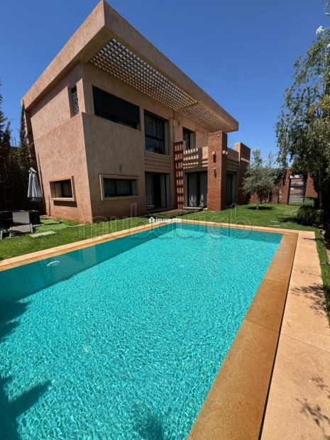 Villa de haut standing à louer à Route de l'Ourika. Superficie 240 m². Bien meublé - Location Immobilier - Marrakech - photo 1