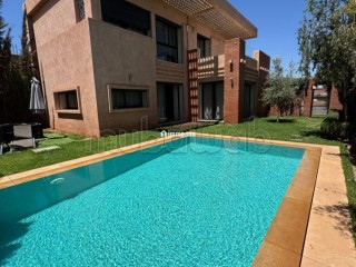 villa-de-haut-standing-a-louer-a-route-de-lourika-superficie-240-m2-bien-meuble