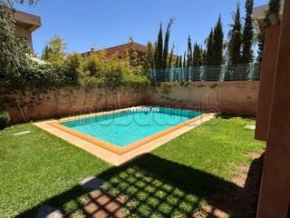 Villa de haut standing à louer à Route de l'Ourika. Superficie 240 m². Bien meublé - Villa à louer - Marrakech