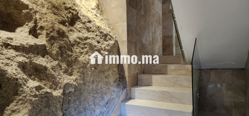 villa-de-luxe-a-vendre-harhoura-big-13