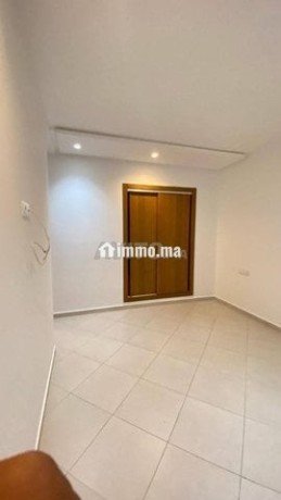 apparemment-location-big-1