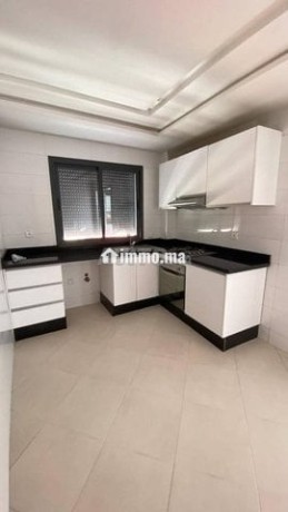 apparemment-location-big-2