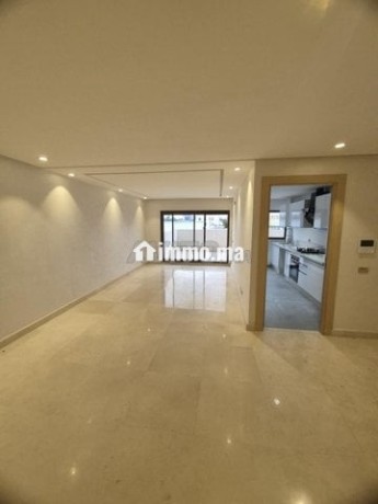 appartement-non-meuble-avec-terrasse-big-0