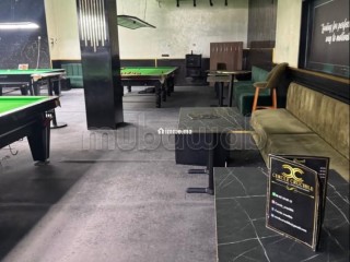 Très beau local de 700 m2 à vendre sur bd en face mosquée Hassan II - Local commercial à vendre - Casablanca