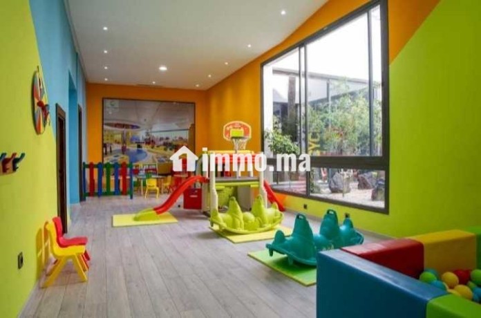 appartement-avec-piscine-big-6