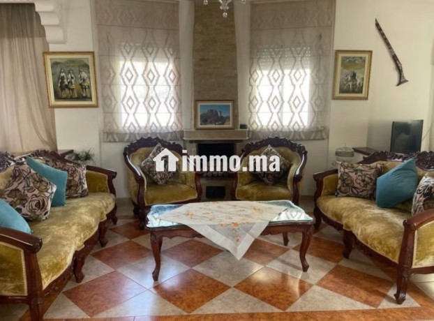 maison-de-luxe-a-louer-a-harhoura-5-pieces-confortables-salon-marocain-traditionnel-big-5