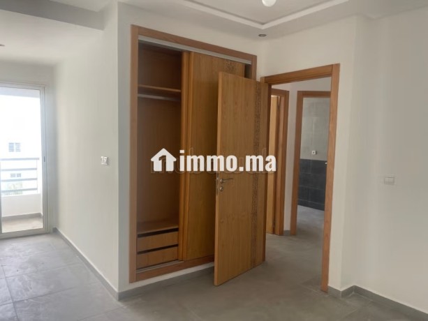 appartement-a-louer-trois-chambres-salon-cuisine-big-2