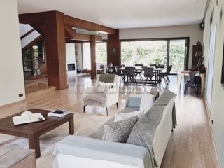 Belle villa neuve à vendre à dar Bouazza - Villa à vendre