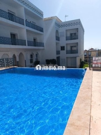 appartement-moderne-avec-piscine-big-0