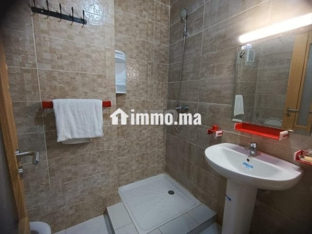 appartement-moderne-avec-piscine-big-14