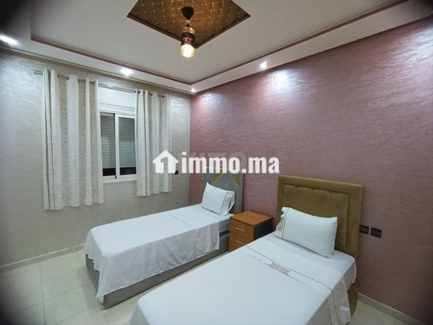 appartement-moderne-avec-piscine-big-15